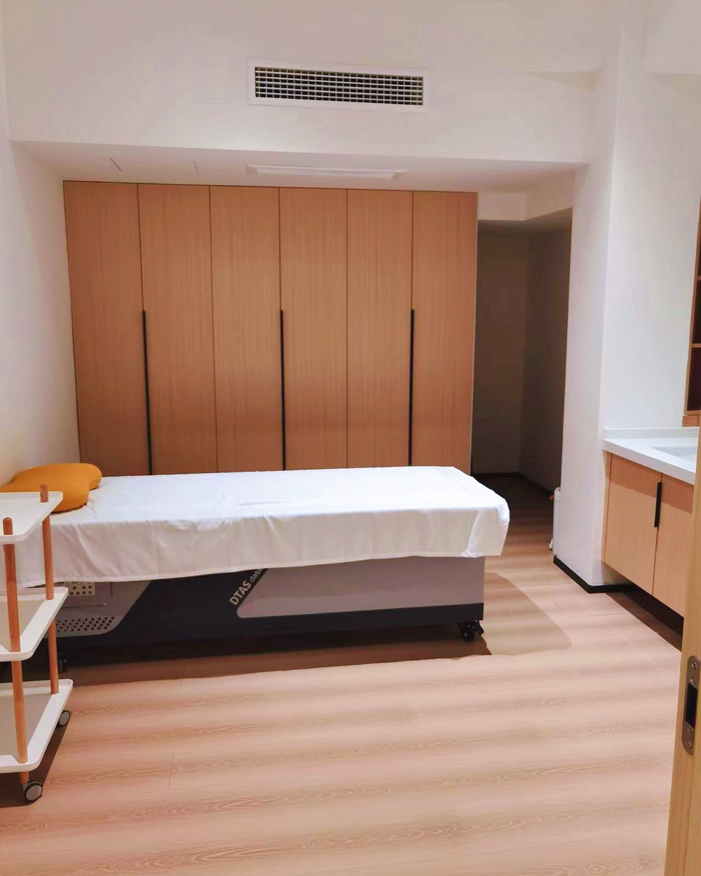 A room at her practice in China